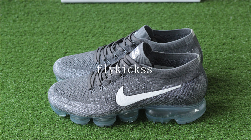 Nike Air VaporMax Flyknit Dark Grey